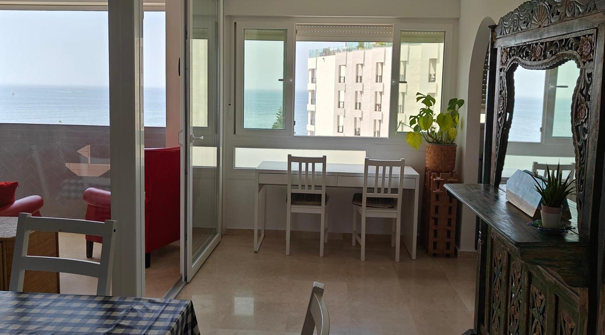 Centre Beachfront & Pool *